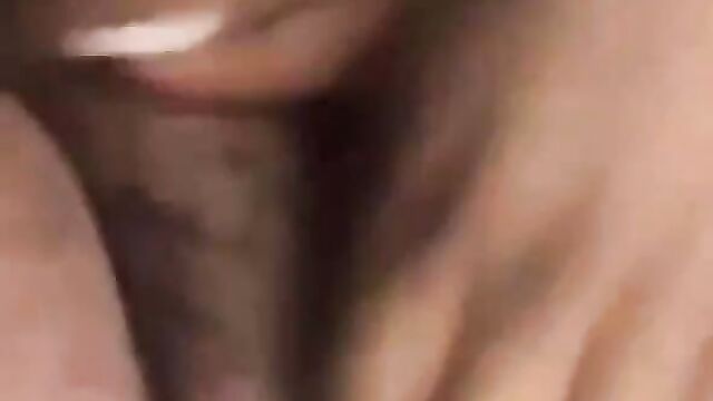 Pussy Exposed In Public As Nigerian Girl Gets Caught Playing With Her Pussy On Sex Video Call With Her Sugar Daddy - 3 image