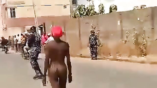 Naked Woman With Pointed Breasts Protesting In Public Gets Shot By Nigerian Police - 1 image