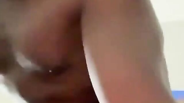 Trending Sex Tape Of Nigerian Actress Moyo Lawal With Naked Big Breasts Sucked