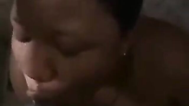 Ghana SHS Student Bathroom Blow Job Sex Tape - 1 image