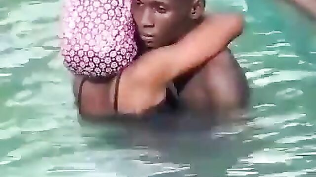 Nigerian Student Lovers Caught Having Sex In The Pool In Public - 3 image