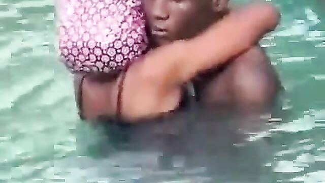 Nigerian Student Lovers Caught Having Sex In The Pool In Public - 4 image