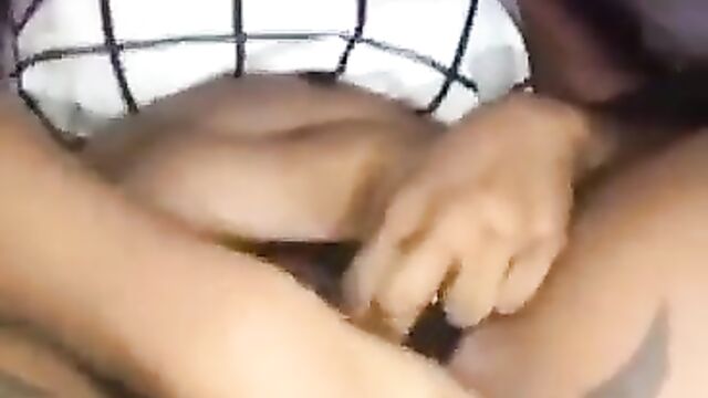 Pussy Exposed In Public As Mzansi Girl Shows Off Her Toto In A South African Nightclub - 5 image