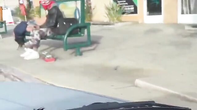 Woman Caught Fingering Herself In Public - 3 image