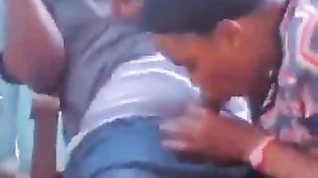 African Prostitute Sucking Dick In A Restaurant In Public (Full Video 18+) - 4 image