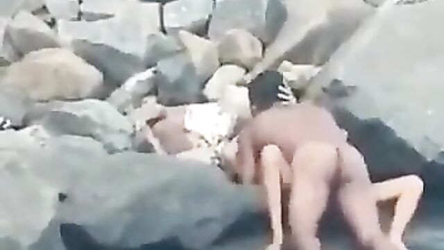 Naked Couple Caught Having Sex By The Seaside In Public - 5 image