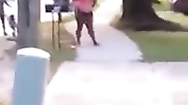 Big Booty Exposed As Two Black Girls Get Caught Fighting In Public Over A Rich Boyfriend - 2 image