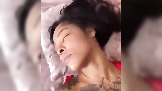 Whore Convulsing While Getting Fucked - 4 image