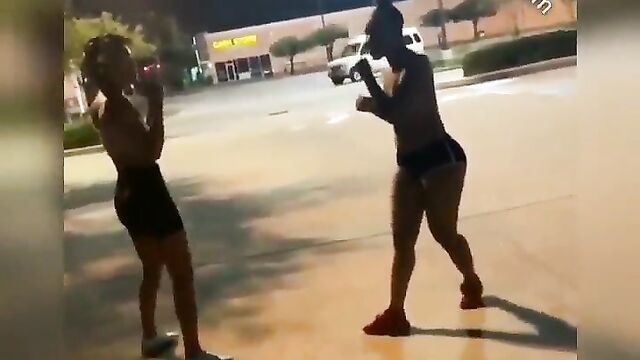 Boobs Out In Public As 2 Girlfriends Get Caught Fighting In Front Of Krogers Over A Man - 3 image