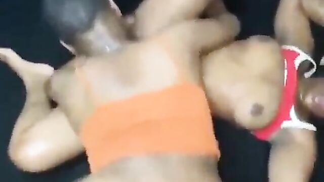 Crazy Mzansi Student Threesome Sex Tape - 4 image