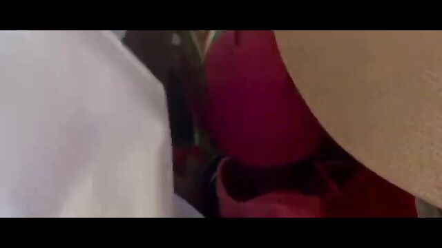 Naked cheating couple got stuck while having sex! - 1 image