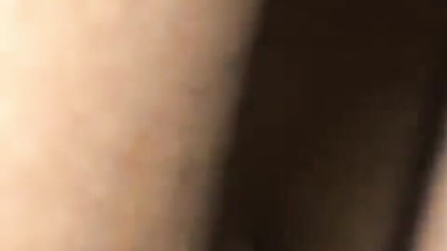 I Make You Dey Sweat - Sakawa Boy Having Sex With Ghana School Girl With Sweet Breasts And Pussy And Making Her Sweat After Buying A New Phone For Her - 4 image