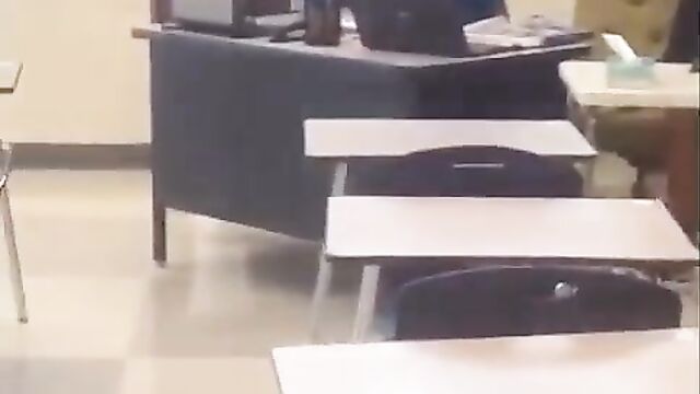 Teacher's Naked Big Ass Exposed In Public As She Gets Caught Fighting Student Over A Phone (Full Video 18+) - 1 image