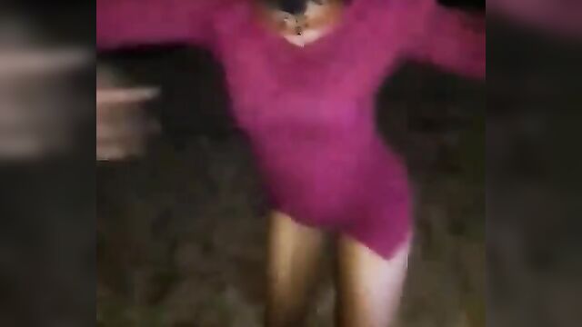 Ebony Girl Playing With Her Pussy At A Party In Public - 5 image