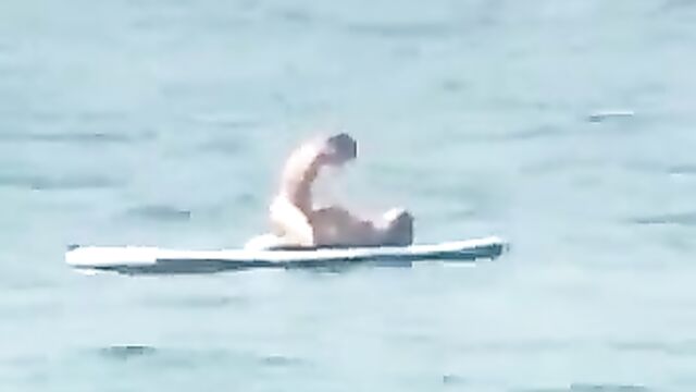 Sex On A Surfboard In Public - 5 image