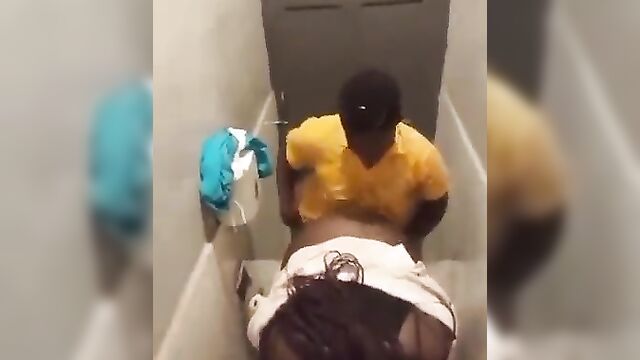 Black Couple Caught Having Hot Sex In The Toilet - 3 image