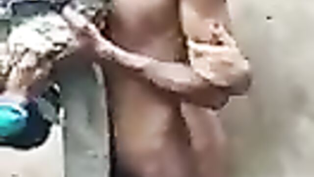 Indian Horny Couple Busted While Having Sex In Bushy Uncompleted Building In Public - 5 image