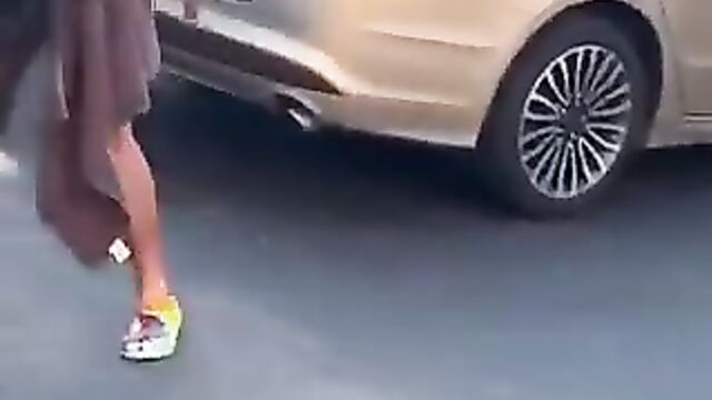 Breasts Pop Out As Pregnant Woman Gets Caught Fighting In Public – Part 1 - 1 image