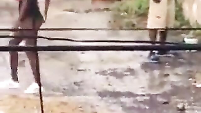 Dude Fucking A Prostitute Without Condom In Public And Cumming - 4 image