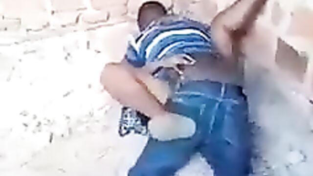 Busted! Mzansi Couple Caught Having Sex In An Uncompleted Building In Public - 1 image