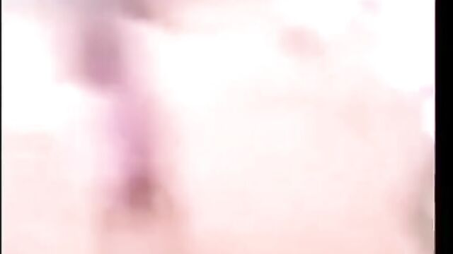 Breasts pop out as African wife beats sidechick in public for sleeping with her husband - 3 image