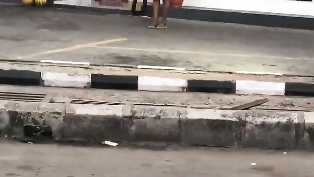 Naked Mad Woman Filmed Standing In Front Of Chicken Republic At Ilupeju, Lagos - 5 image
