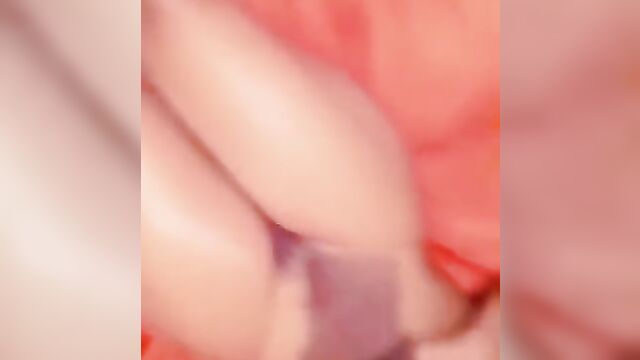 Nude video of Slay Queen with small tits & big nipples - 5 image