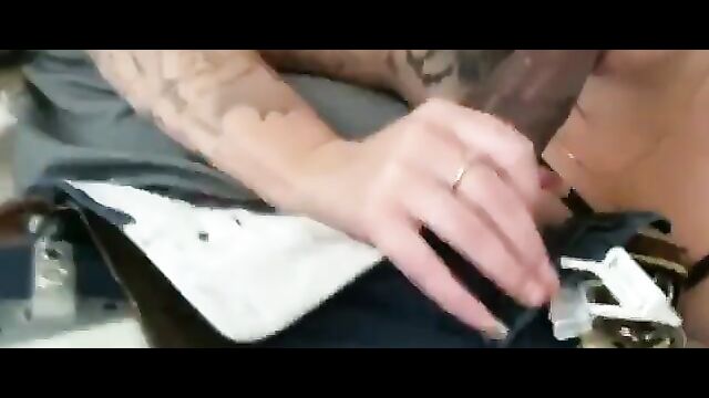 Girl gives man blow job and tells him he’s ‘bigger’ than her boyfriend