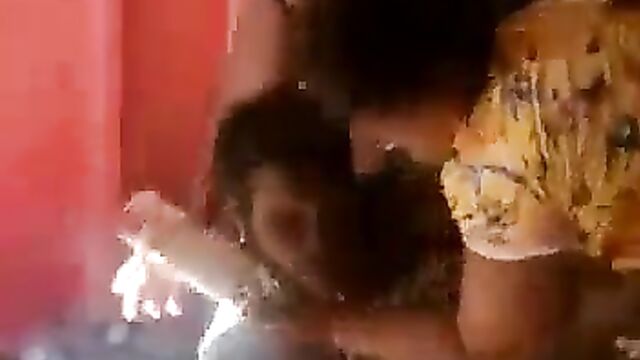 Naked Fat African Prostitutes Fighting A Customer With A Bottle In Public For Not Paying After Sex - 4 image