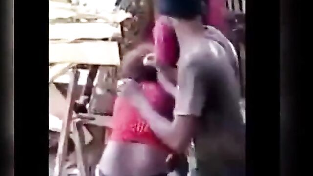Boobs Out! African Prostitute With Big Breasts Fighting A Client In Public For Not Paying After 4 Rounds Of Sex! - 4 image