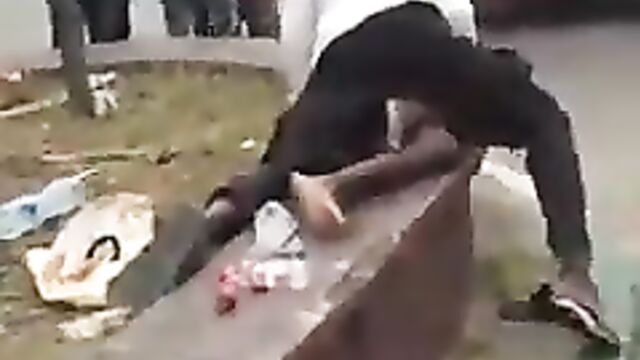 Mad man caught having sex with mad woman in public in Akwa Ibom, Nigeria – Part 2 (Full Video 18+) - 1 image
