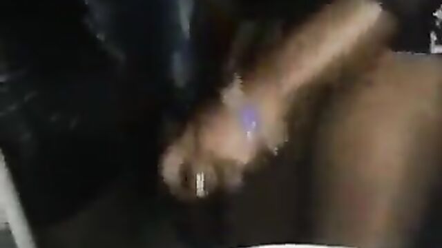 ‘Drunk’ Ugandan ladies flashing pussy for a man in his car - 3 image