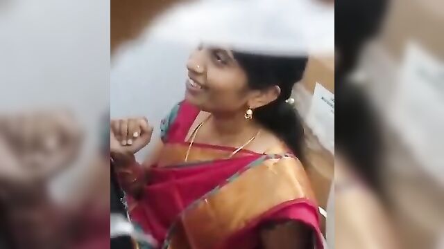 Hot Desi Cheating Wife Sex Tape Leaked - 3 image