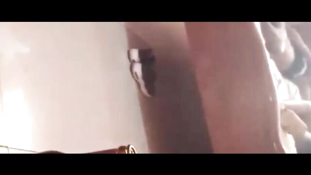 4 MUBS female students caught chopping one male student - 4 image