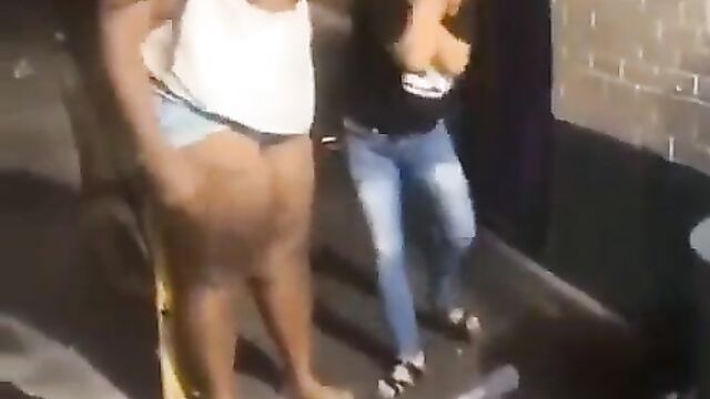 Boobs out as big girl beats up her best friend in public for having sex with her cheating boyfriend - 4 image