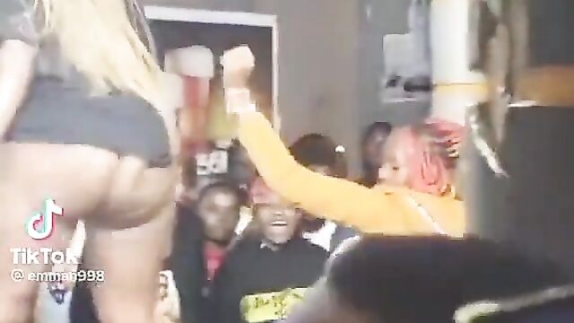 Ass out in public as girl without panties starts doing it at the club - 4 image