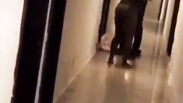 Naked prostitute fighting her client over money at a hotel in Lagos - 4 image