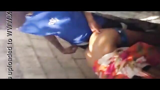 Student lovers caught and busted while having sex behind a fence! - 4 image