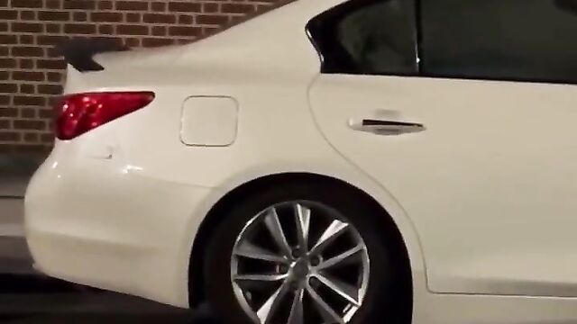 Crazy couple caught having roadside car sex in public - 4 image