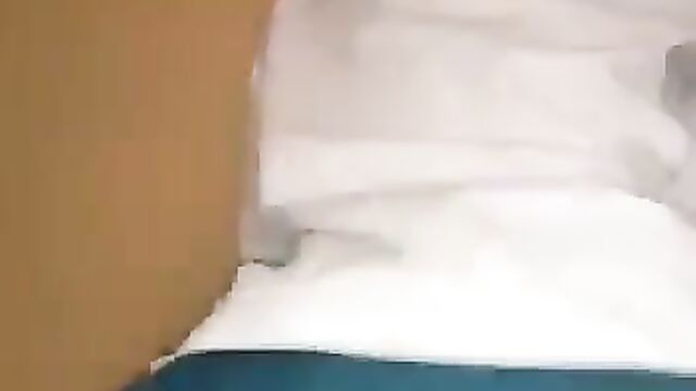 Mzansi student shaking her big ass for her boyfriends - 5 image