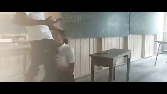 Student caught giving teacher blow job in the classroom - 4 image