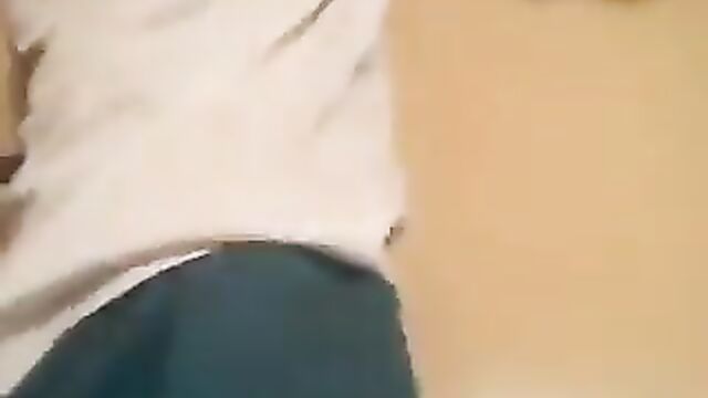 Spoilt SHS Student Caught Shaking Her bare buttocks For A Rich Man - 5 image