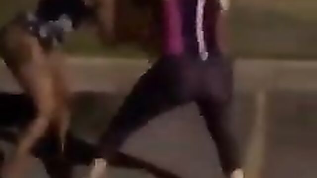 Pussy pops out as girl beats boyfriend’s side chick in public - 3 image