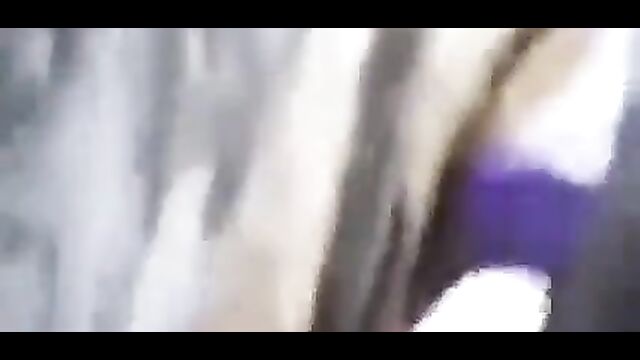 School girl with big nyash caught having discreet sex (+18) - 1 image