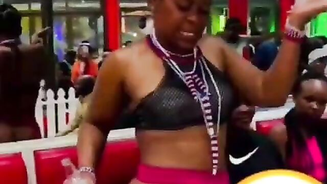 Zodwa Wabantu dancing without panties in public, showing ass and pussy - 1 image