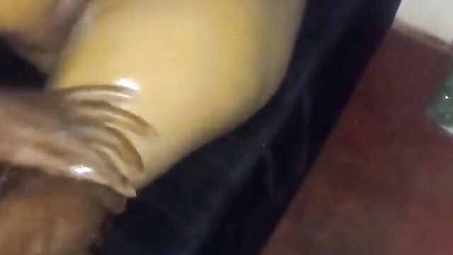 Mzansi Sugar Mummy With Big Breasts Having A Sex Massage - 3 image