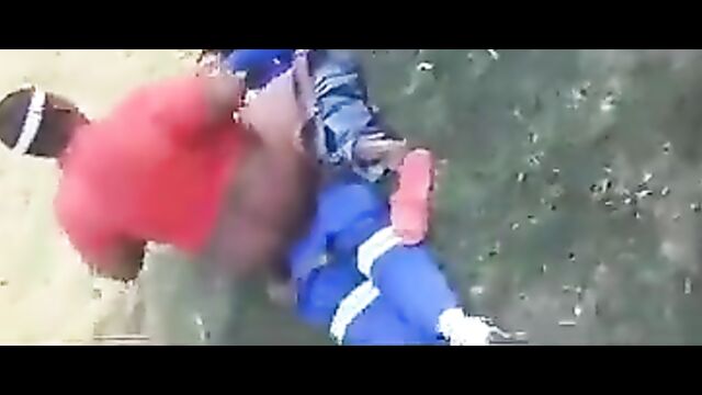 Couple caught having sex on grass - 3 image