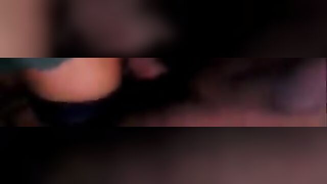 Schoolgirl caught having sex for money - 3 image