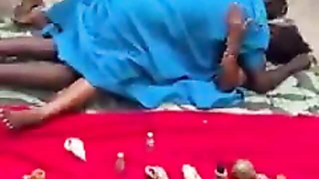 Voodoo! African man gets ‘stuck’ while having sex with cheating married woman - 5 image