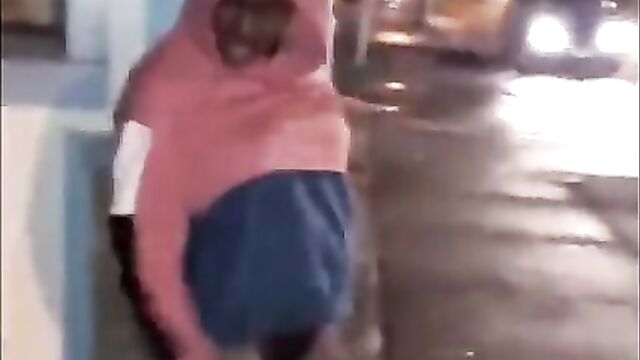 Girl on drugs strips naked, showing ass - 4 image